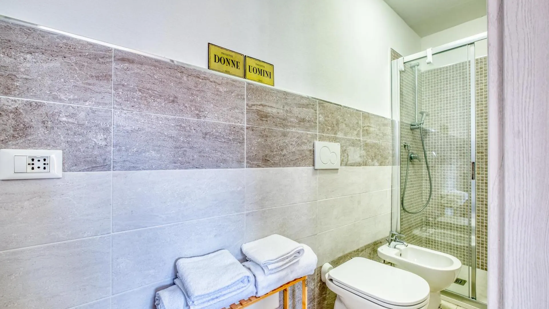 Una Finestra Sul Duomo - Happy Rentals Sanremo Apartment